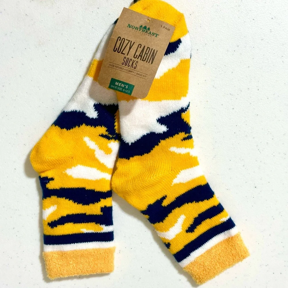 Northeast Outfitters Men’s Cozy Cabin Crew Socks LG Aloe Infused NWT